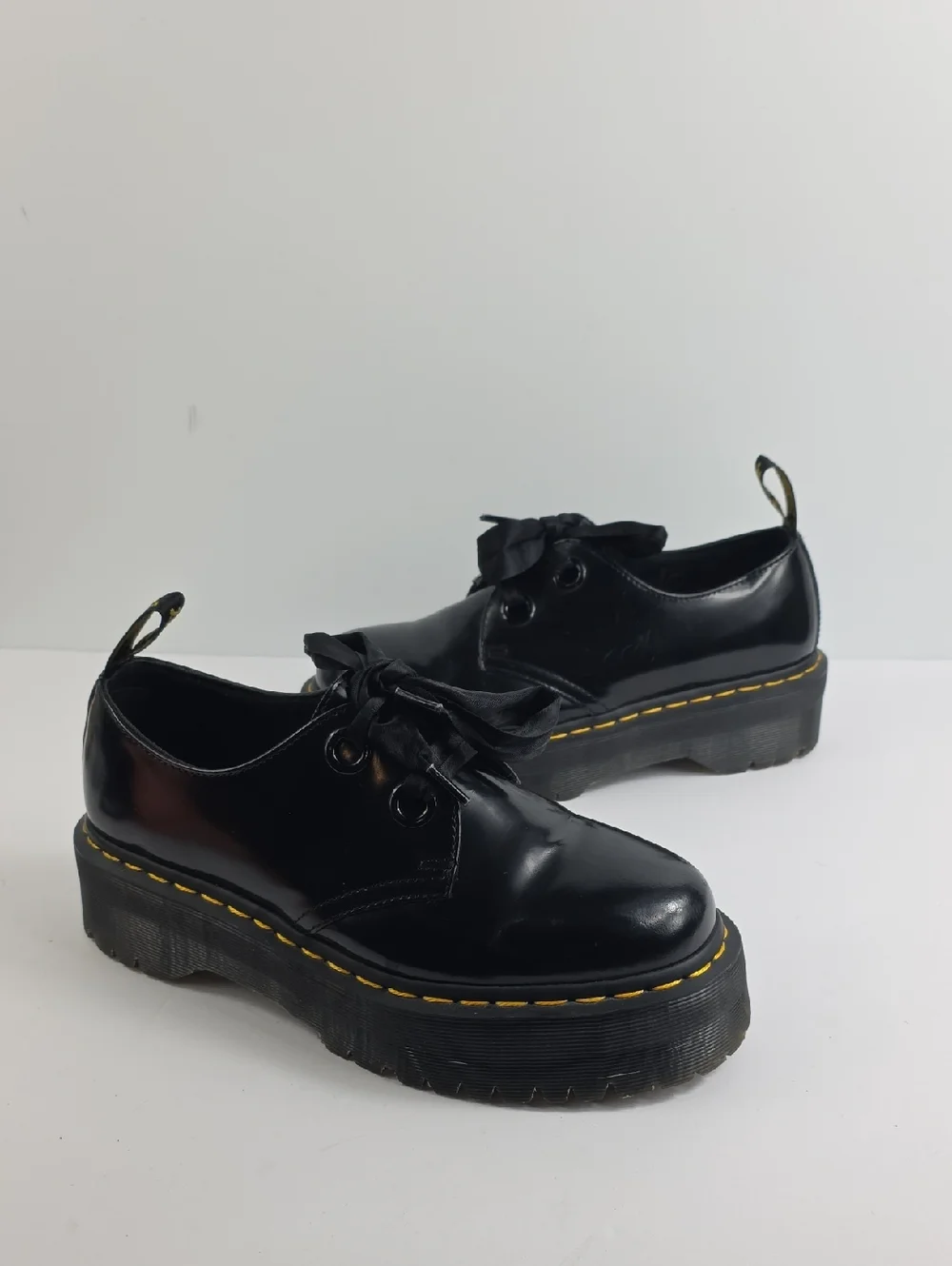 Dr. Martens Holly Black Patent Leather Platform Women's Shoes Size 9